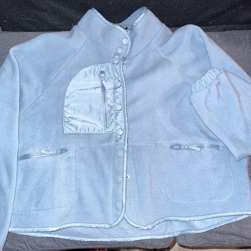 Light blue long sleeve mid cropped sweater